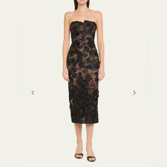 Elegant Black Floral Dress - Picture 1 of 4